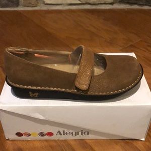 💕NIB Alegria Women’s Feliz Shoe Sz-9-9.5